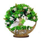 Copacul vietii cu suport decorat cu licheni hortensie criogenata lagurus frunze voal gypshofilia in nuante de verde