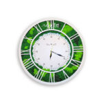 ceas alb de perete decorat cu licheni in nuante de verde cp40vi UWZ