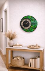 ceas cu licheni si muschi